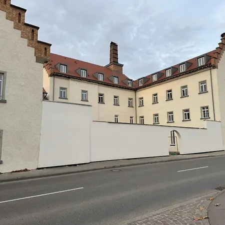 Schloss Espasingen 2 Apartment *